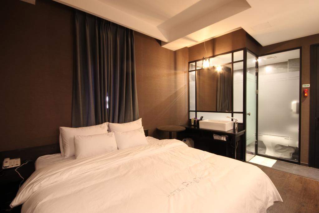 Hotel 38.5 Jinhae Changwon Εξωτερικό φωτογραφία
