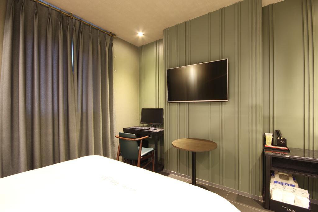 Hotel 38.5 Jinhae Changwon Εξωτερικό φωτογραφία