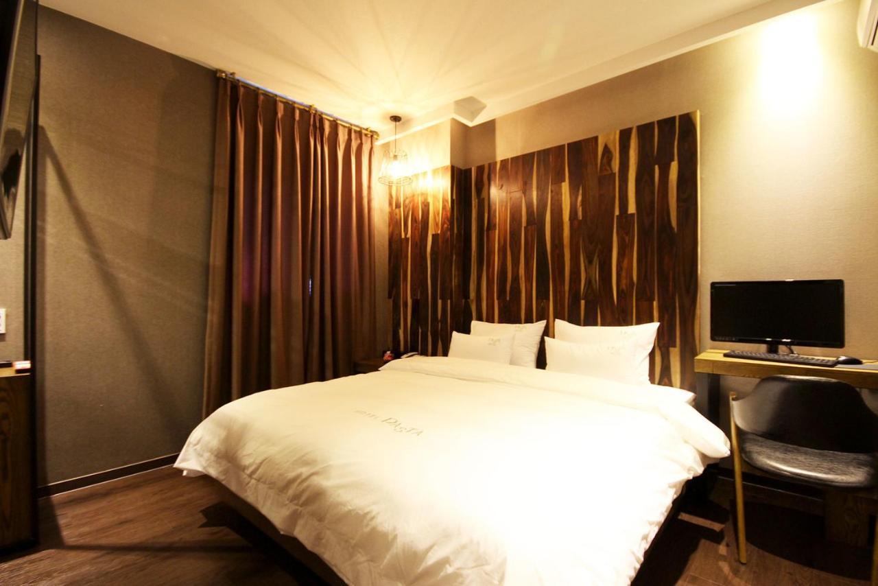 Hotel 38.5 Jinhae Changwon Εξωτερικό φωτογραφία